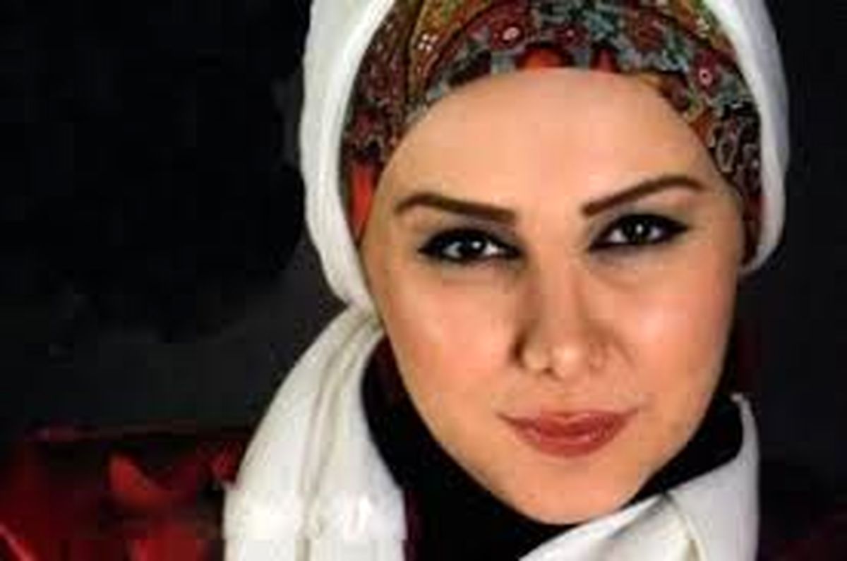 بهنوش بختیاری در بین سیل زدگان پلدختر