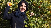 عکس زیبای الهه حصاری در باغ پرتقال
