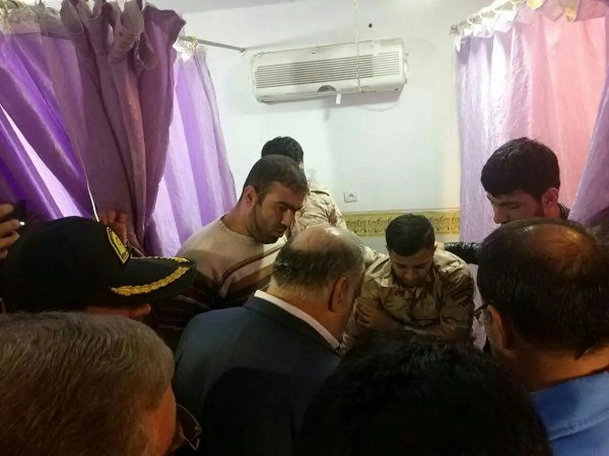 عیادت استاندار کرمانشاه از مصدومان زلزله دیشب 