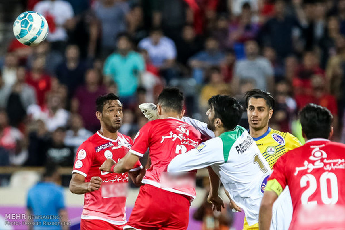 مدافع خارجی پرسپولیس از ایران می رود