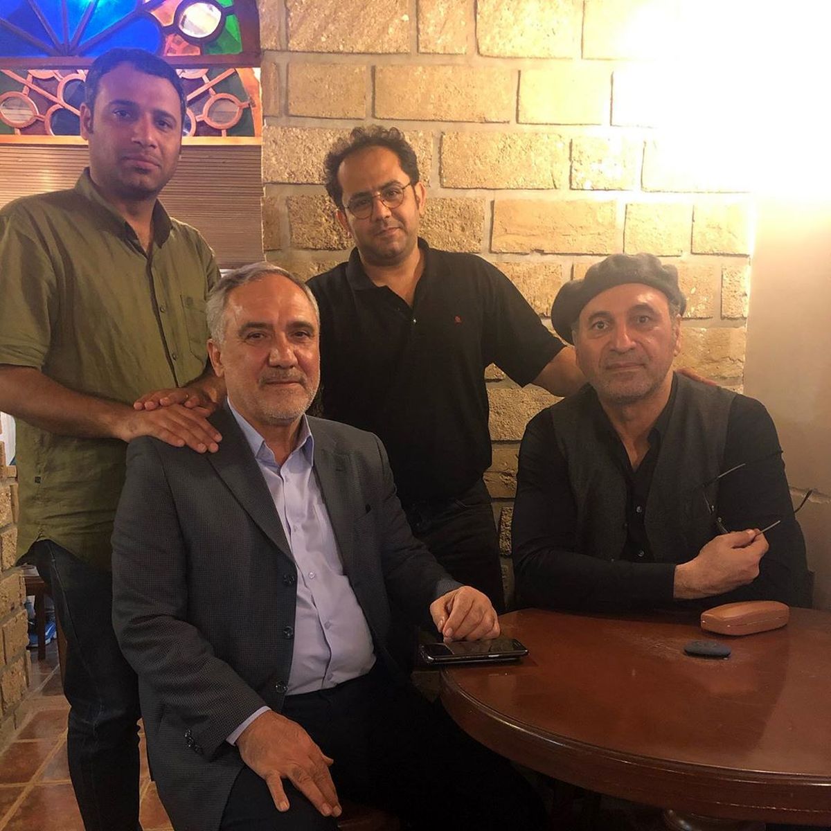 کافه گردی حمید فرخ نژاد در بوشهر+عکس