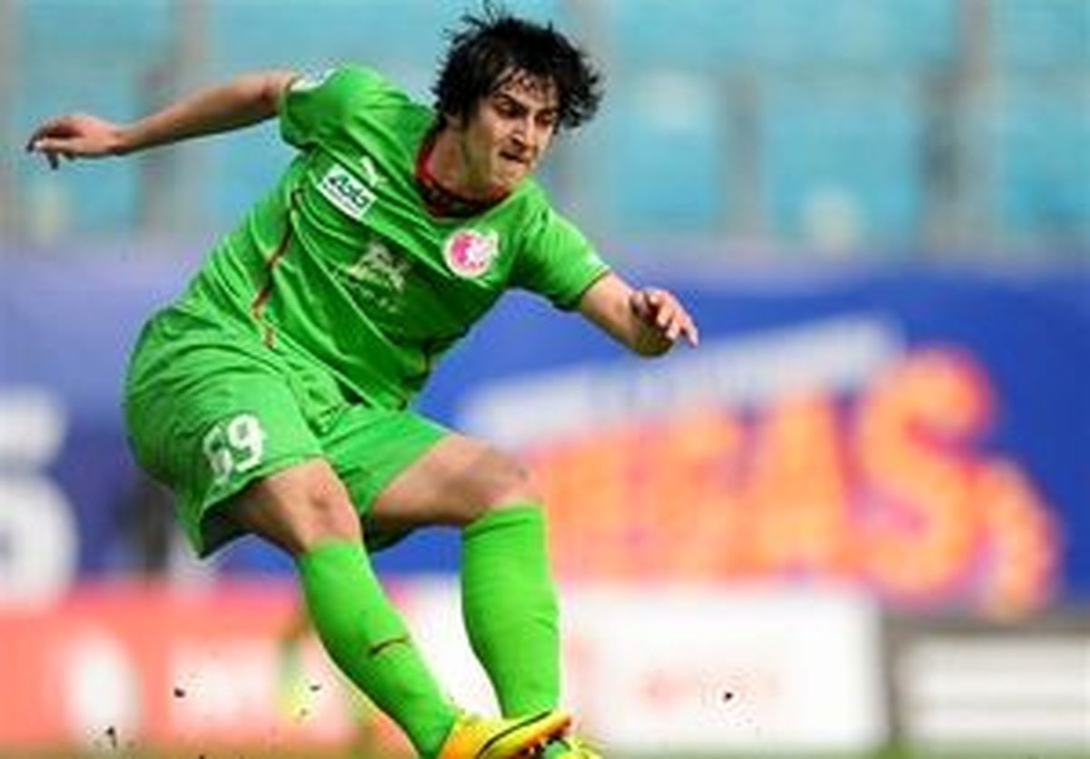 روبین کازان به فکر درآمدزایی با سردار آزمون