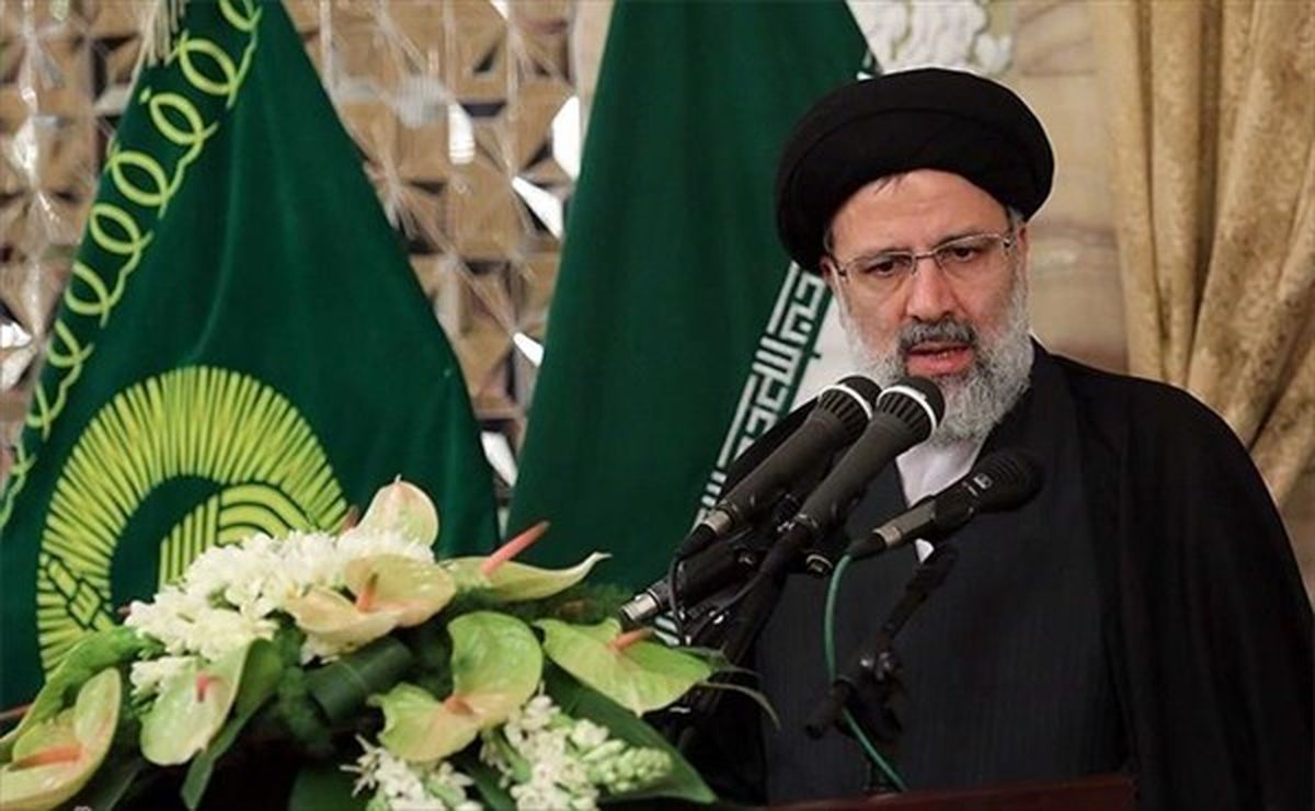 جهان تشنه معنویت و نیازمند ارتباط با خداست