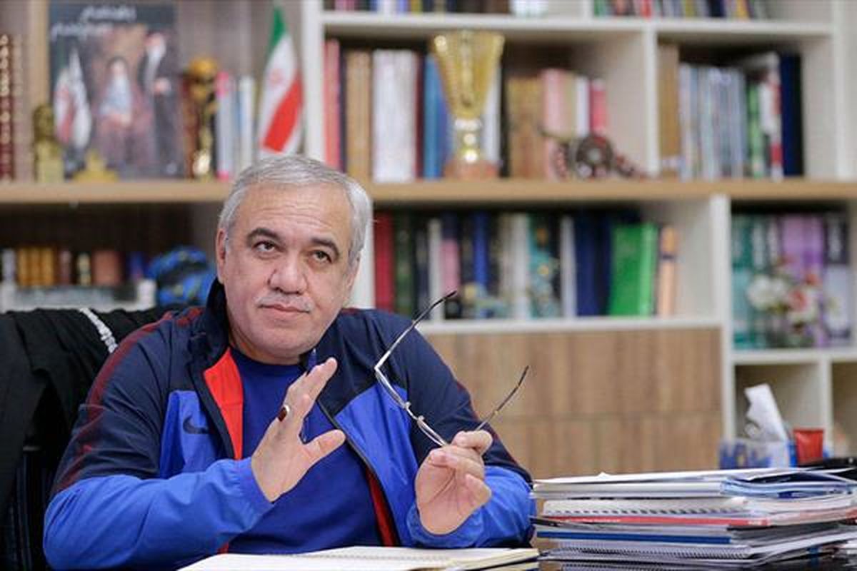 فتح الله زاده: استقلال مشکل مدیریتی دارد