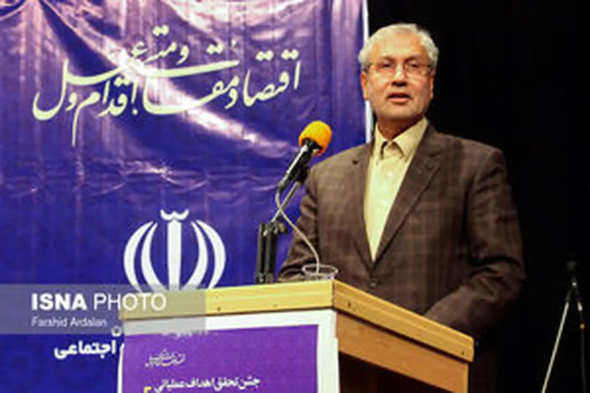 
وعده وزیر کار برای ایجاد شغل و پرداخت کارانه
