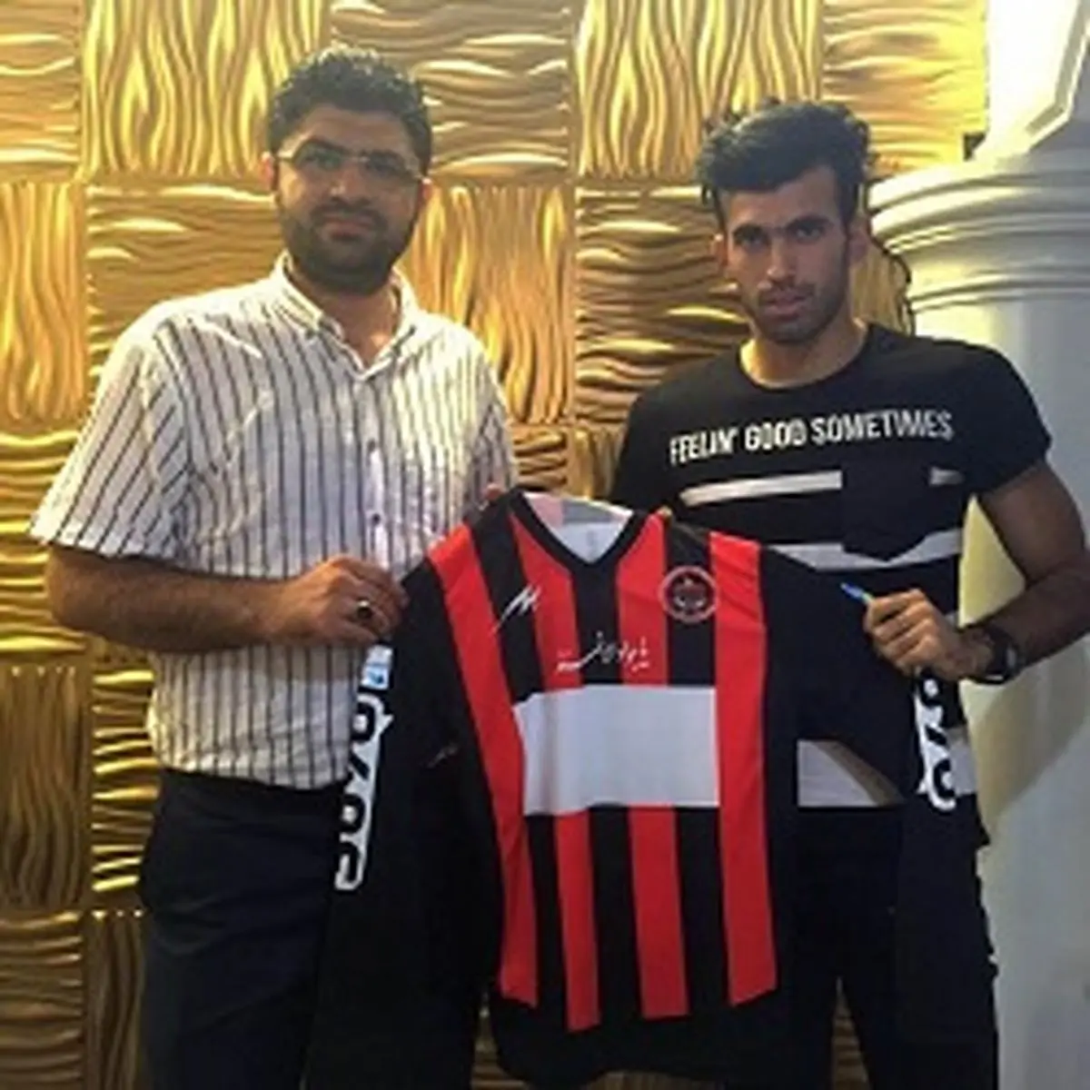 دروازه‌بان پرسپولیس به مشهد پیوست 