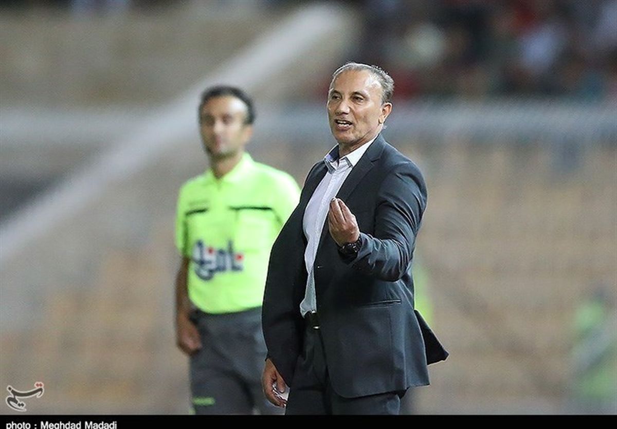 اگر قرار به کنار گذاشتن نفت باشد باید استقلال و پرسپولیس را هم کنار بگذارند