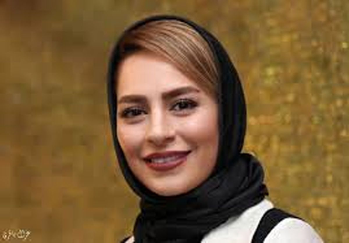 عکسی که آقای سمانه پاکدل از او گرفت