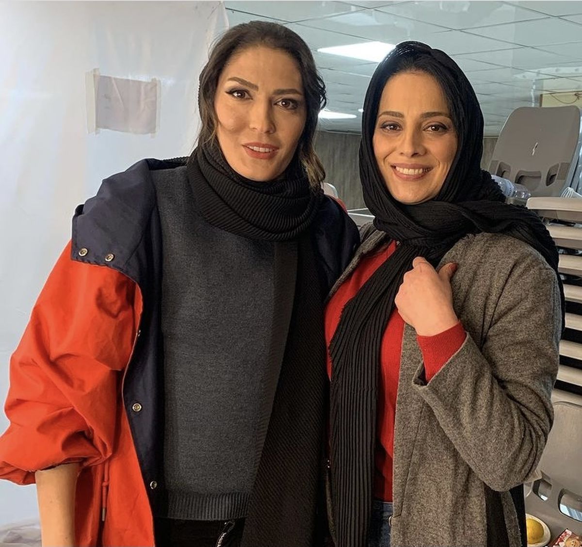 روشنک عجمیان در کنار زن قهرمان ایران + عکس