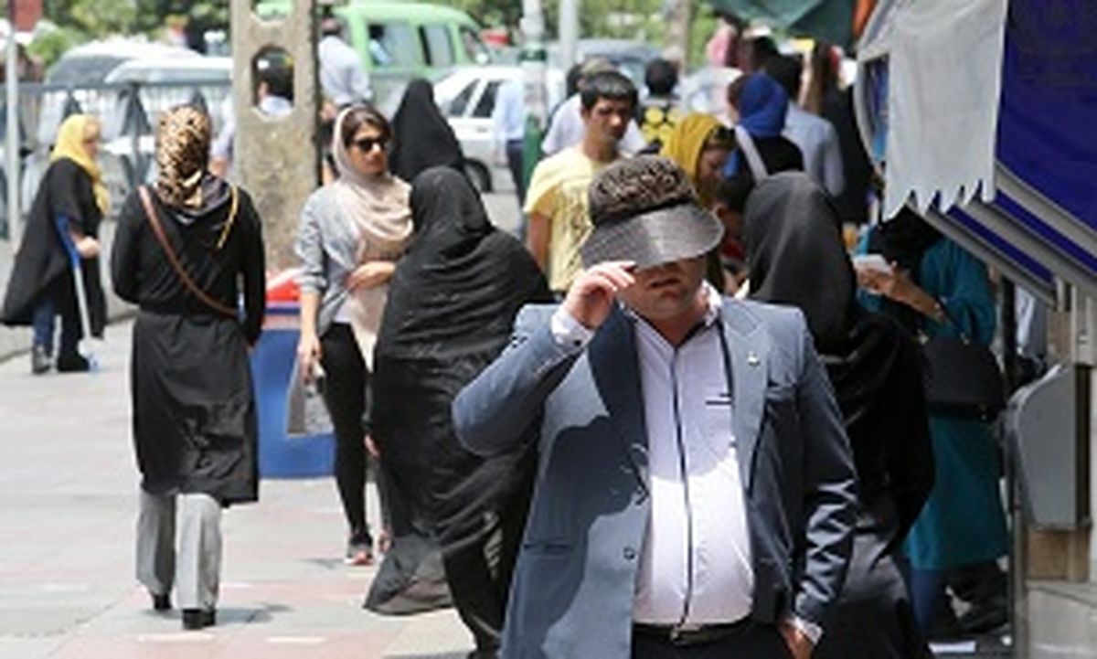 تغییر ساعات فعالیت ادارات به دلیل گرمای شدید هوا 