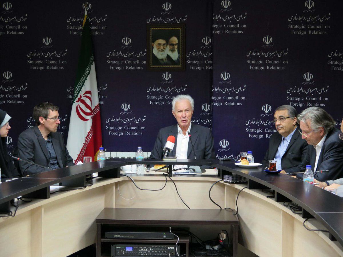 برجام موافقتنامه‌ای است که با قطعنامه شورای امنیت سازمان ملل تکمیل شده 