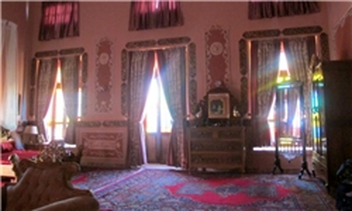 خانه «بزرگ‌آقا» ویرانه‌ای بیش نبود