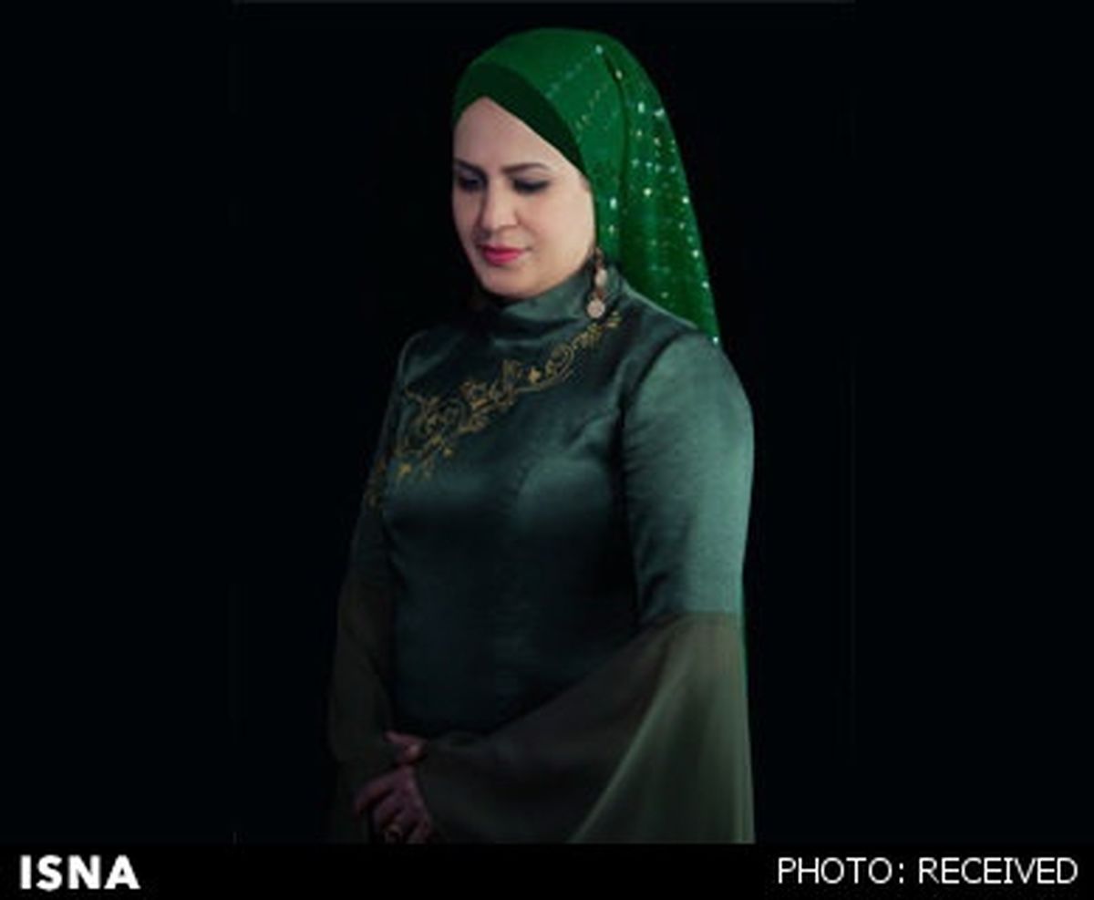 به موسیقی بانوان اَنگ می‌زنند 
