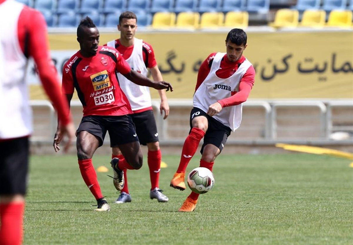 پرسپولیس شنبه تهران را به مقصد اصفهان ترک می کند