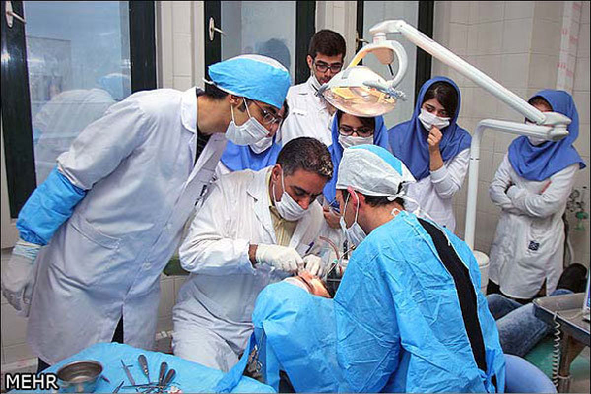ارائه خدمات رایگان دندانپزشکی به مددجویان کمیته امداد 