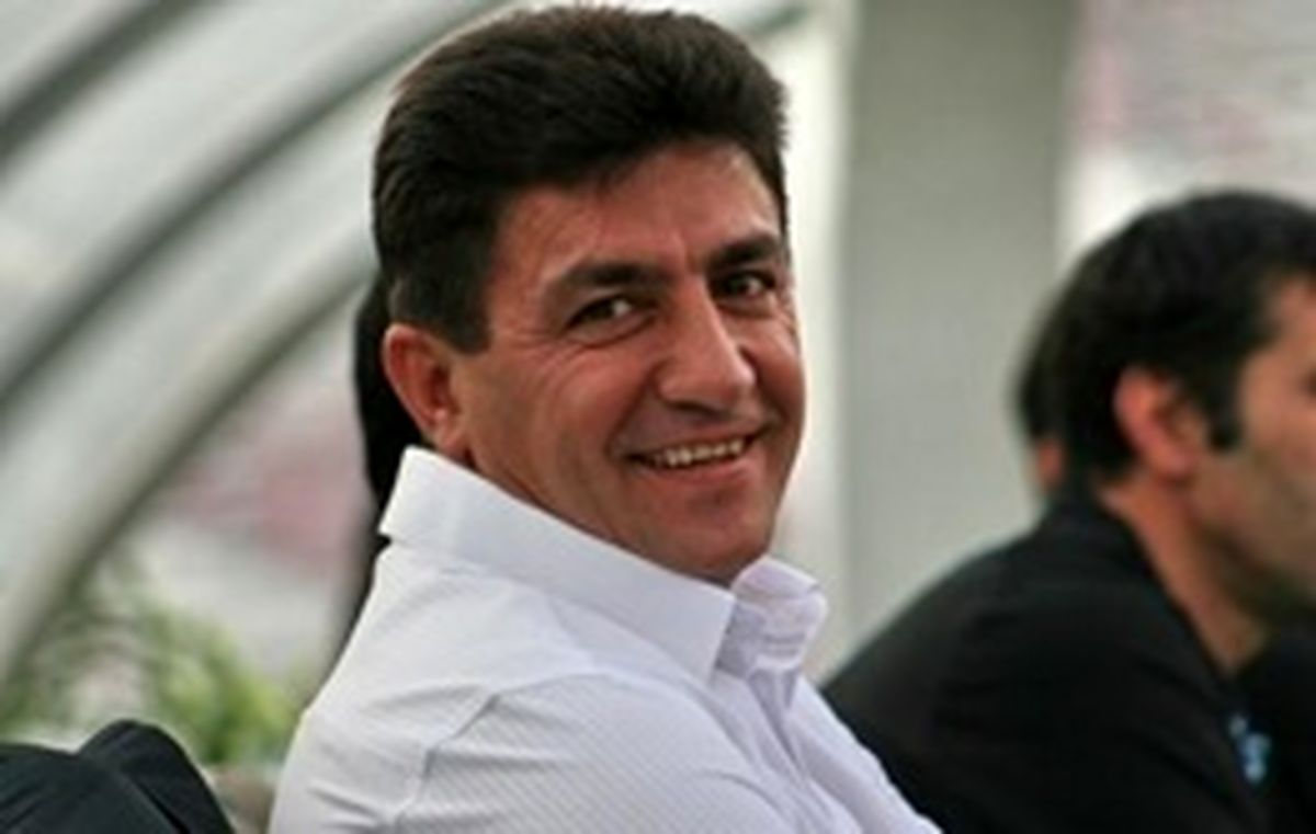 امیر قلعه نویی سرمربی ملوان شد
