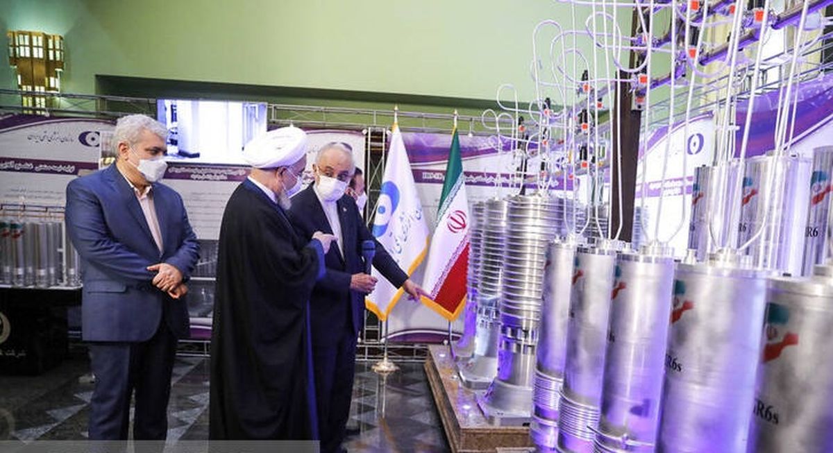 رونمایی از سانتریفیوژ بومی IR-۹+ عکس