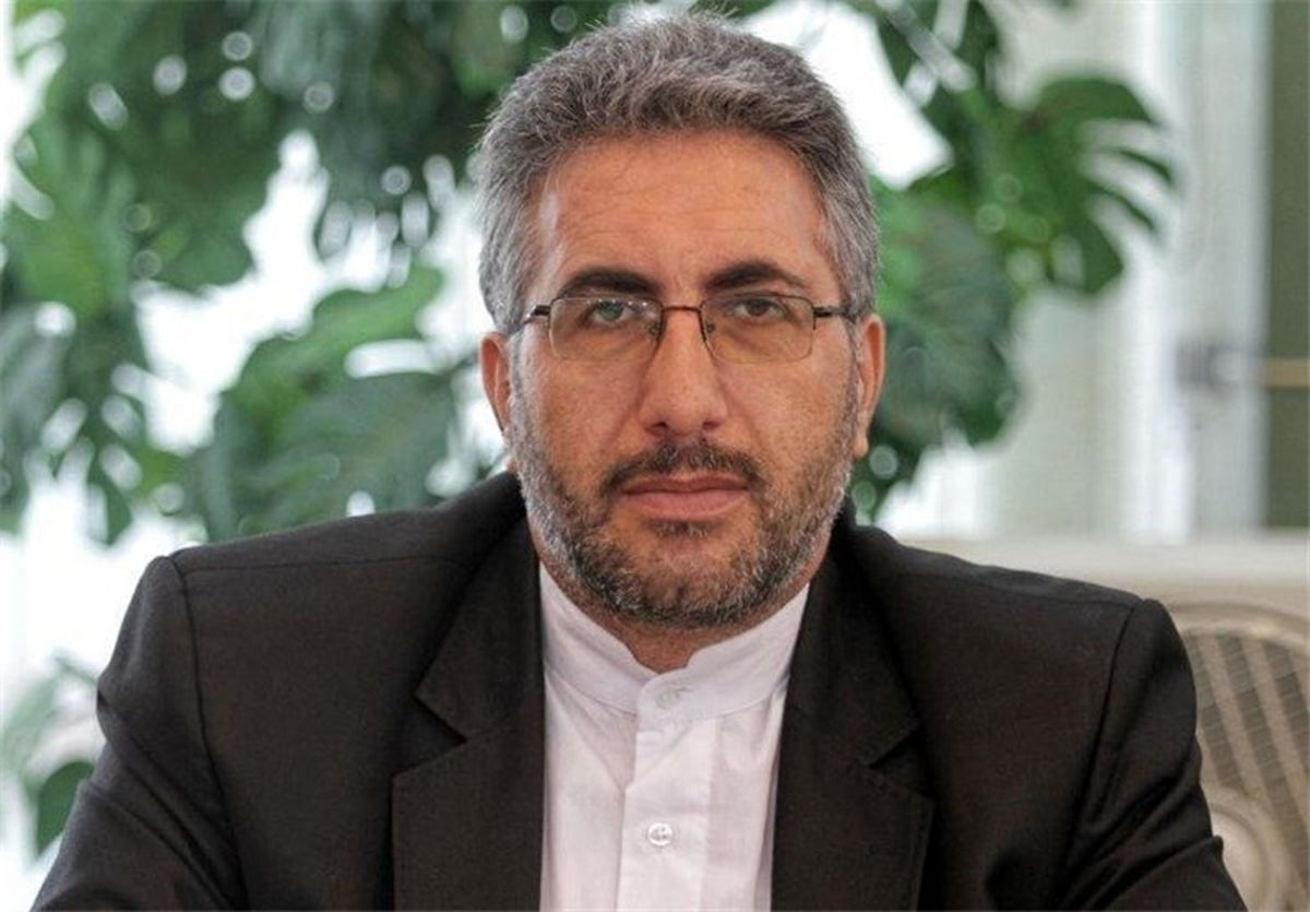حقوقدانهای مقاوم در برابر هجمه‌ها انتخاب شوند