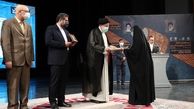 قدردانی از برگزیدگان جایزه کتاب سال ۱۴۰۰