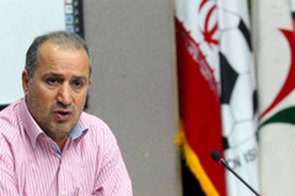بازی نفت - پرسپولیس در ورزشگاه تختی برگزار می‌شود