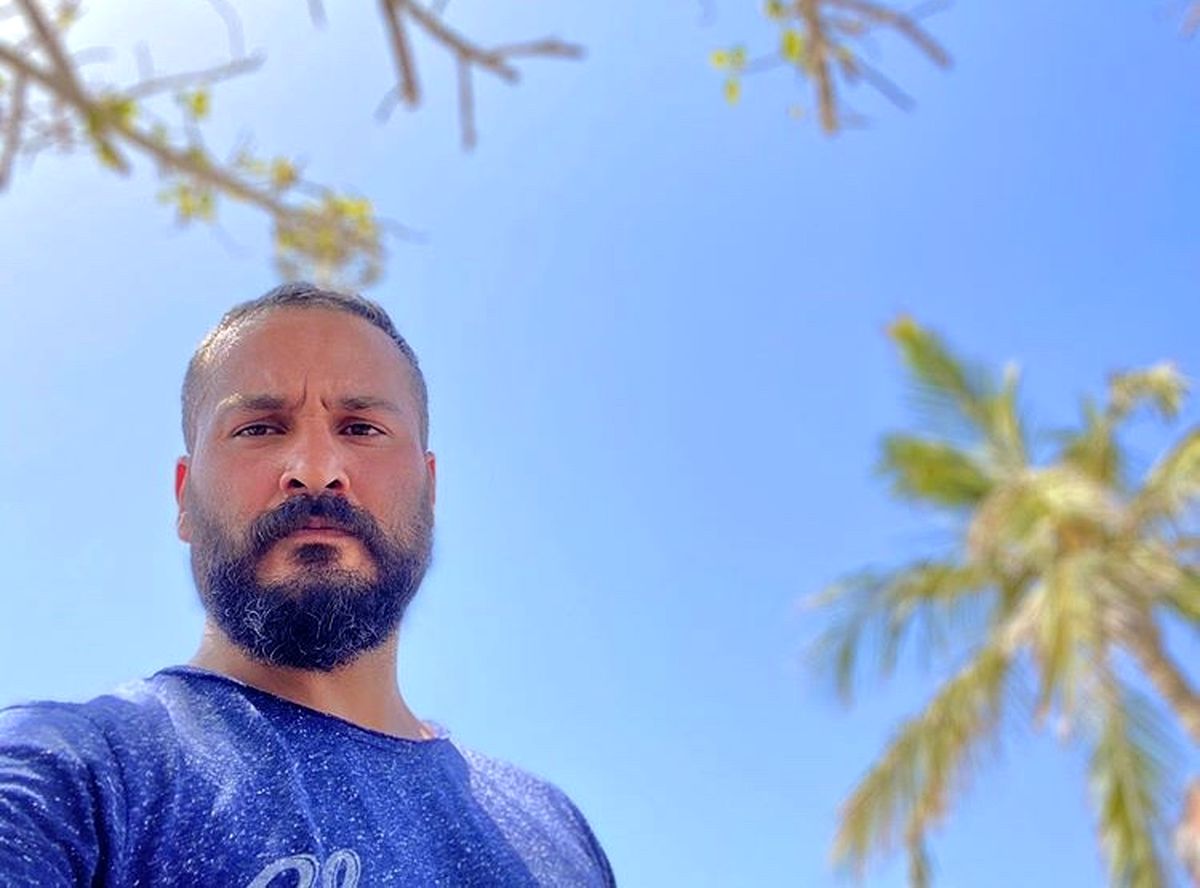 سلفی میلاد کی مرام در یک روز گرم تابستانی + عکس