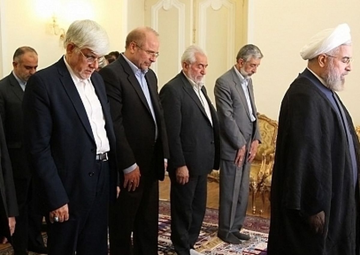 روحانی از رقیب هم شانس آورد