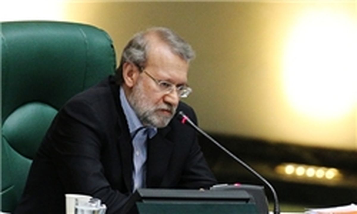 لاریجانی:باید بر تقویت بنیه دفاعی کشور مُصر باشیم
