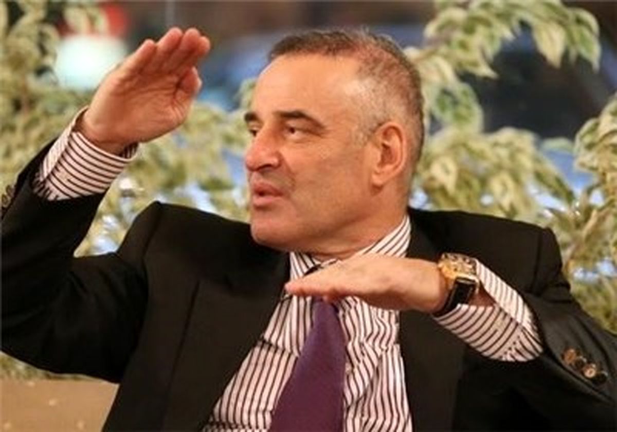 یک میلیون دلار هم بدهند، در ذوب‌آهن نمی‌مانم