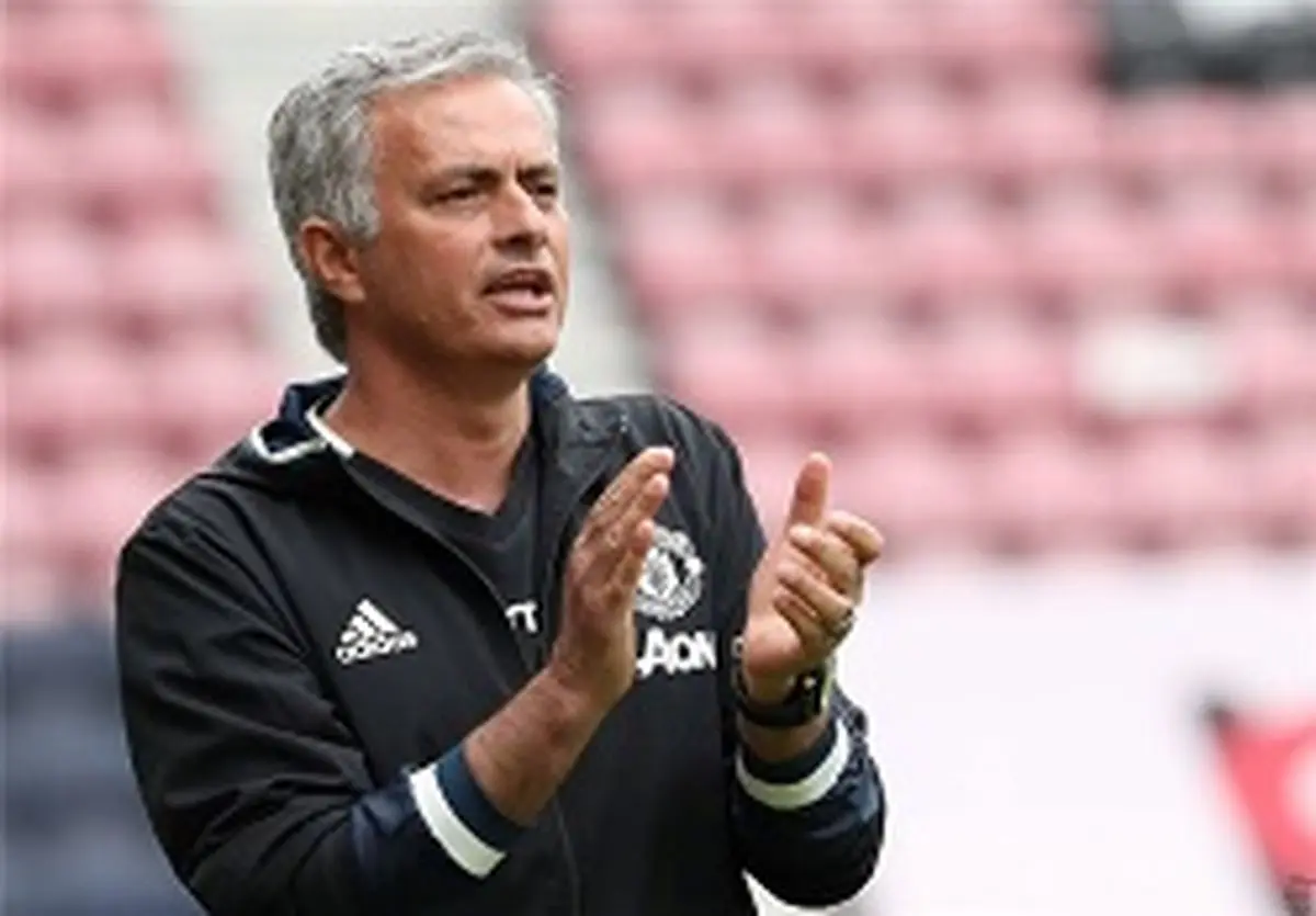 تعجب مورینیو از حمایت هواداران