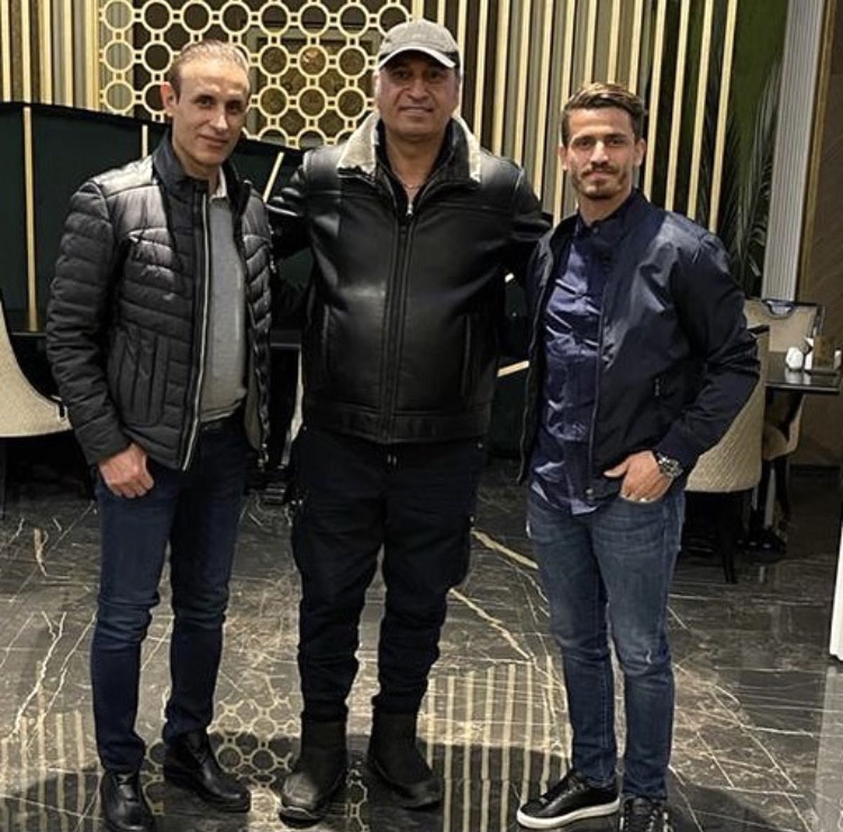 حمید فرخ نژاد در بین فوتبالیستها + عکس