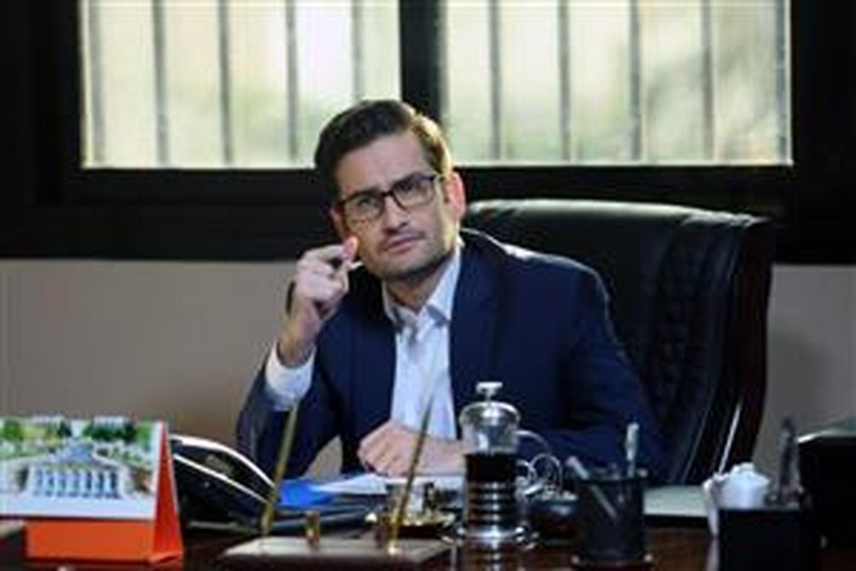از بازی در نمایش «بولدوزر» تا ایفای نقش در دلدادگان