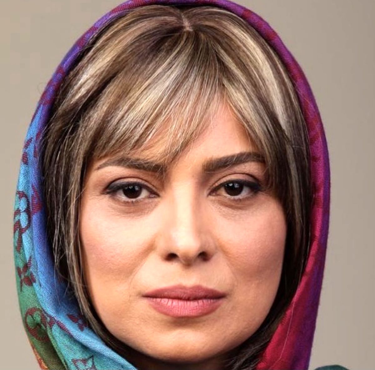 گریم جدید روشنک عجمیان + عکس