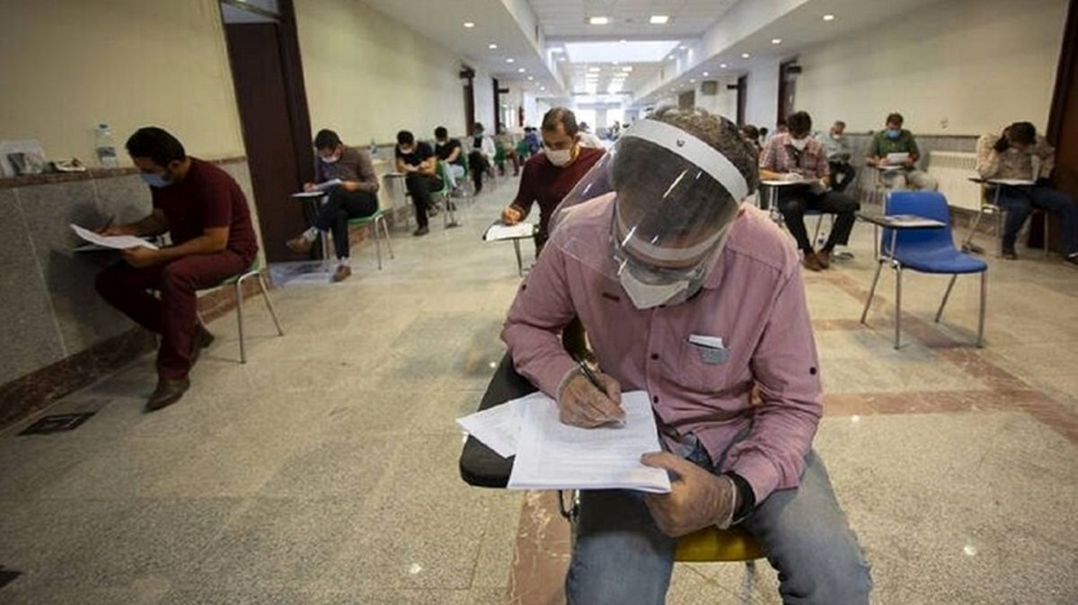رعایت نشدن مقررات بهداشتی در کنکور ارشد