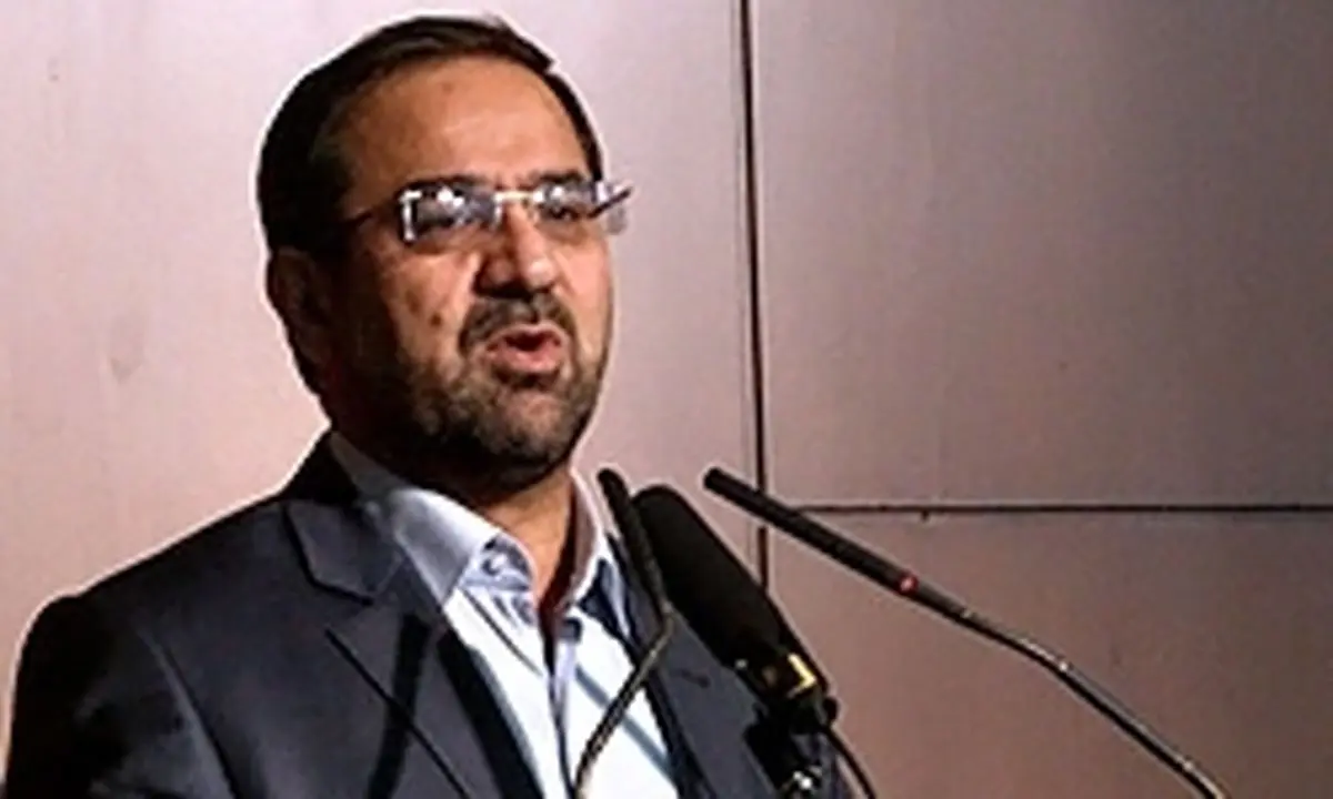 عباسی: به همکارانم نمره ۲۰ می‌دهم