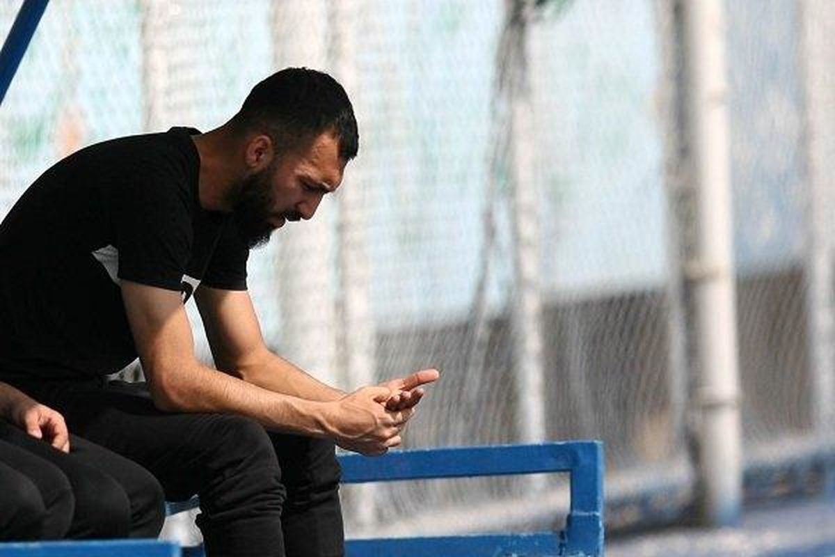 محرومیت بیخ گوش بازیکن استقلال