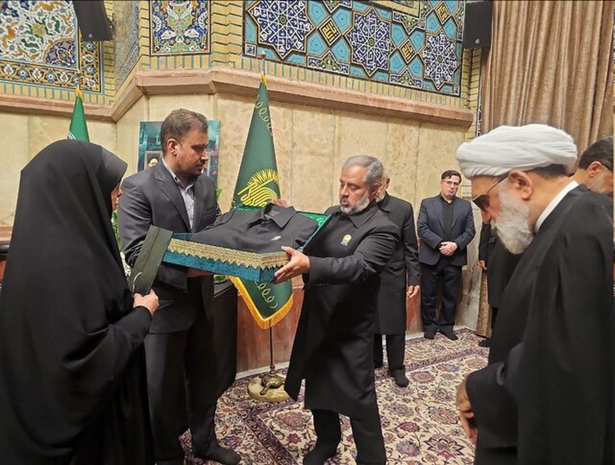 امیرعبداللهیان بلاخره خادم الرضا شد + تصاویر