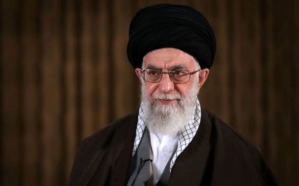 پاسخ رهبر معظم انقلاب به ۱۰ پرسش درباره اقتصادمقاومتی 