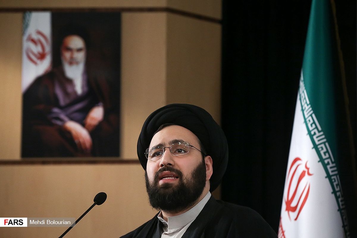  سیدعلی خمینی تکذیب کرد
