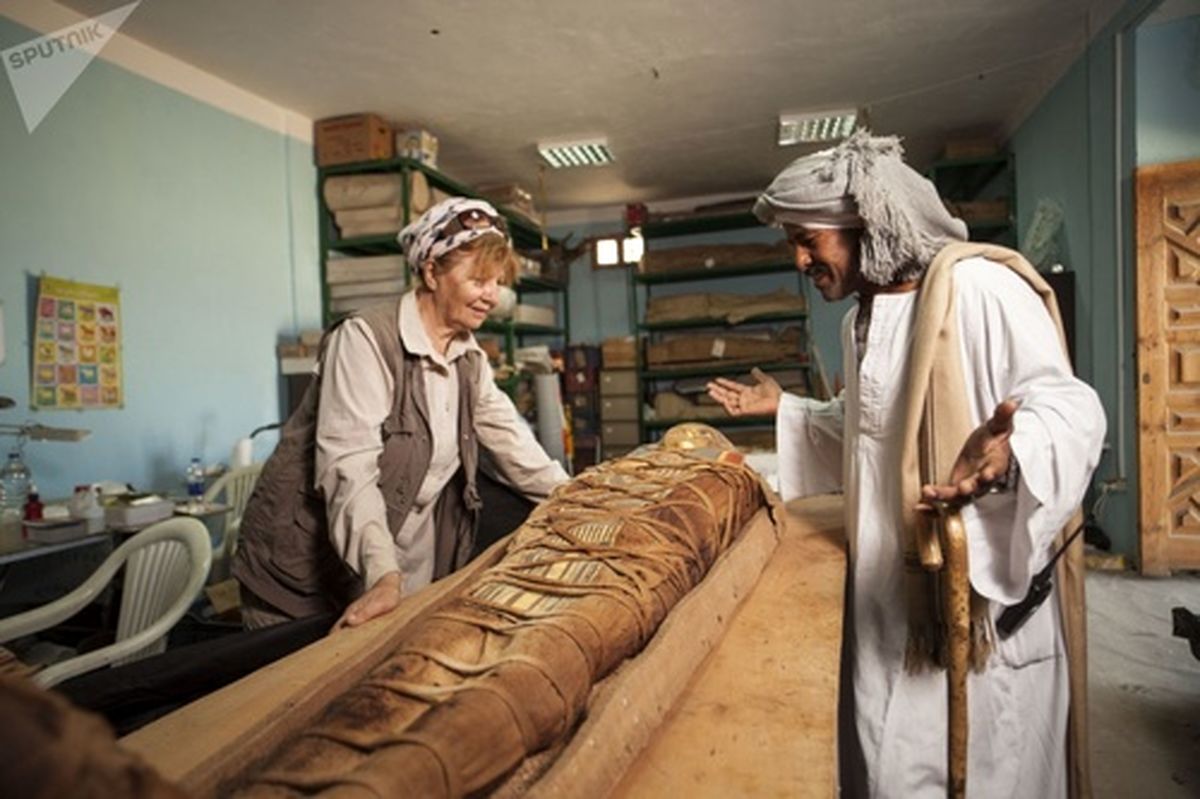 کشف مومیایی مصری همراه با ماسک طلایی (عکس)
