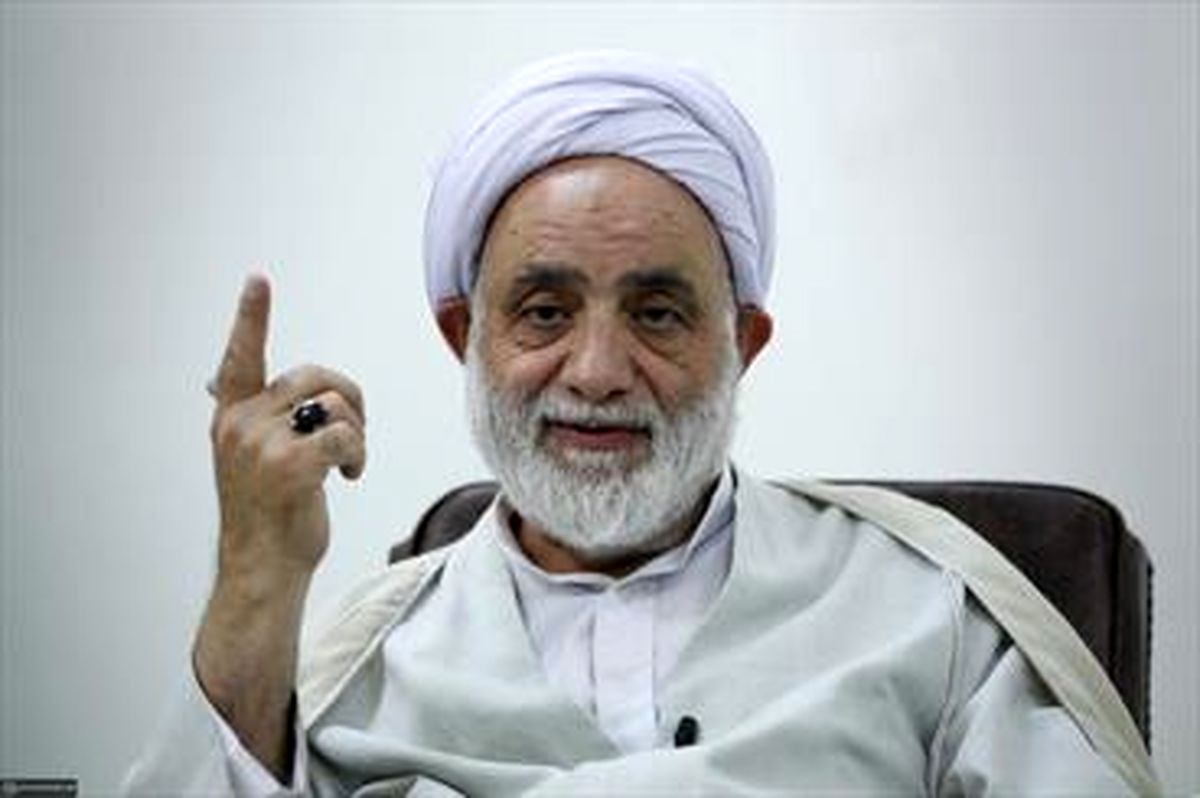 مردم در انتخاب اصلح گول سخنرانی افراد را نخورند