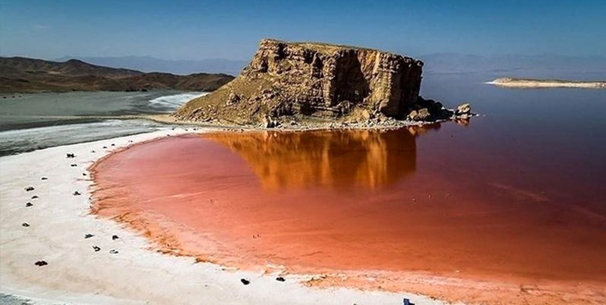احیای کند دریاچه ارومیه