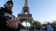 زخمی شدن یک پلیس در پاریس بر اثر حمله با سلاح سرد 