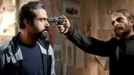 اسلحه کشیدن بازیگر معروف خانه امن + عکس