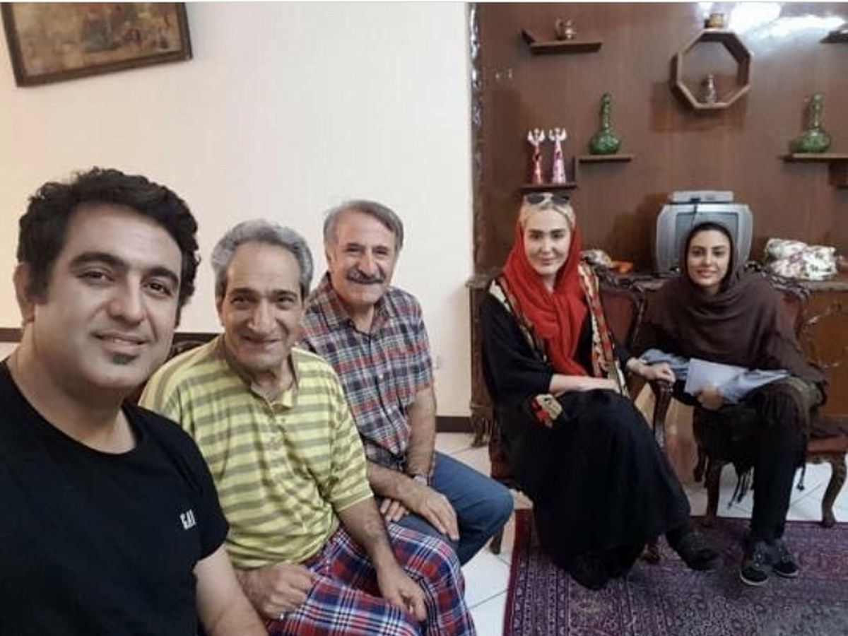 زهره فکور صبور و همکارانش در پشت صحنه‌کار جدیدشون + عکس