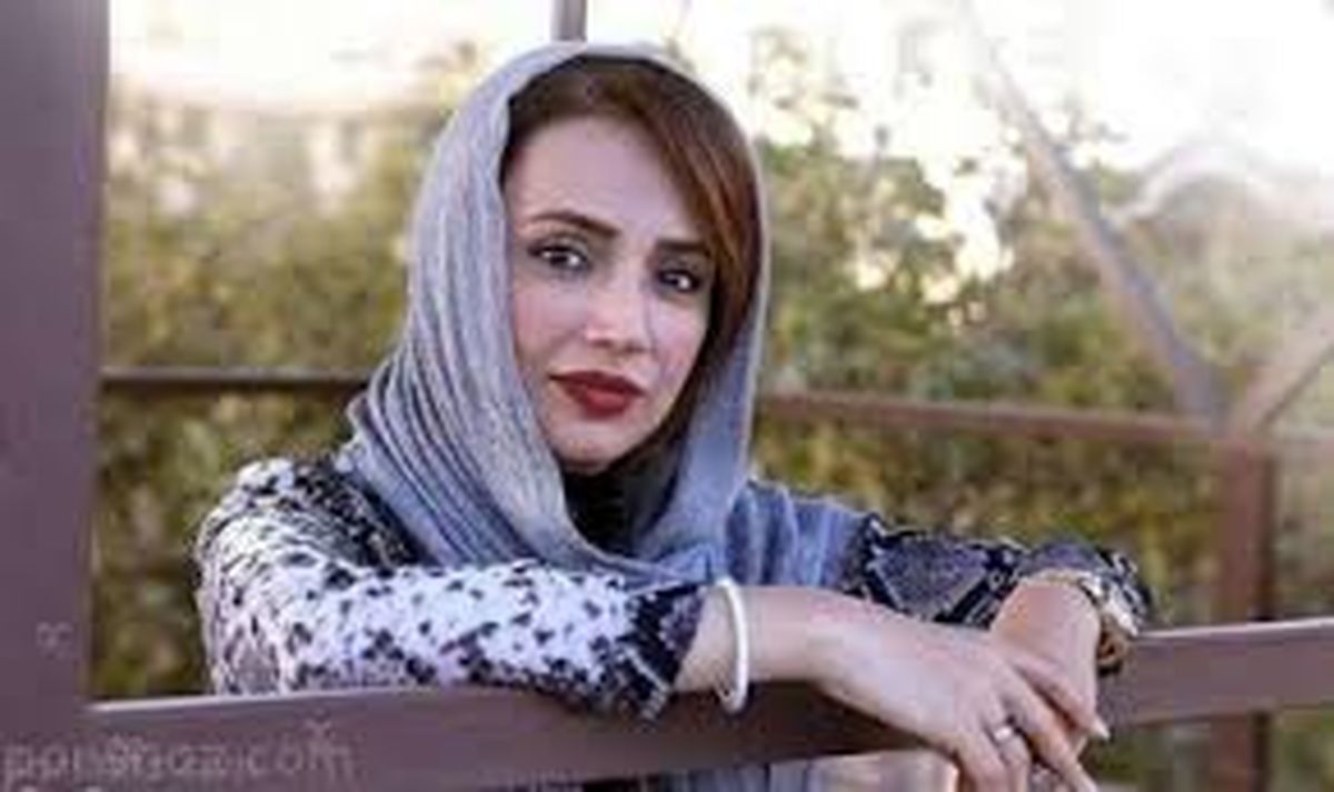 شبنم قلی خانی کنار دریا /عکس
