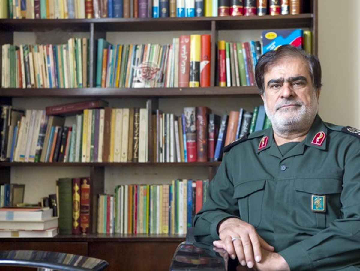 امام خمینی(ره) حاضر به زندگی در خانه ضد بمب "سپاه" نشدند