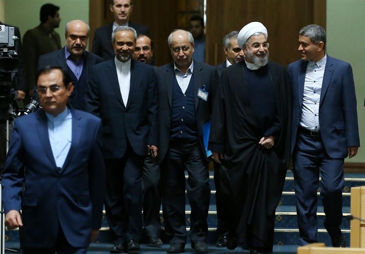 سهم خواهی یا دولت خواهی؟