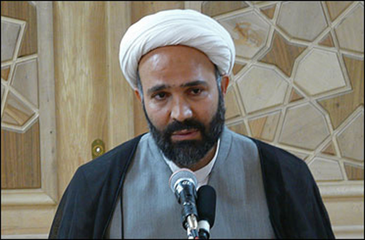 رئیس جمهور و وزیر ارشاد موضع خود را در قبال تسامح فرهنگی اعلام کنند