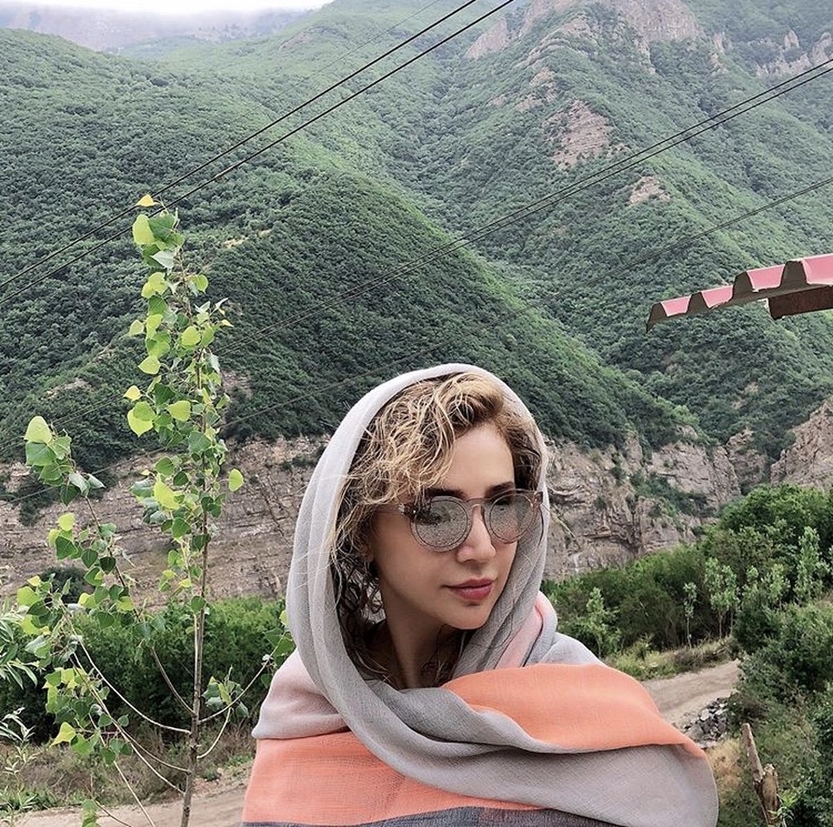 شبنم قلی خانی در شمال + عکس