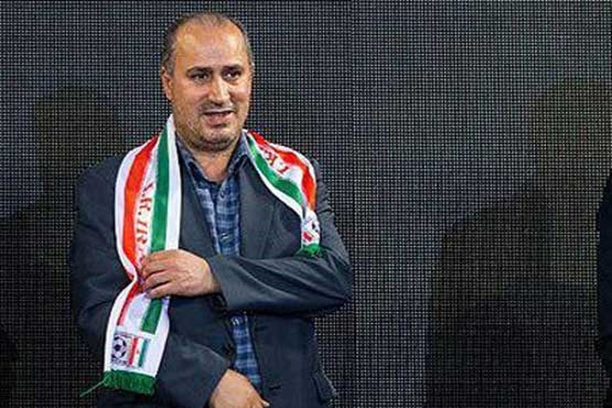 مصونیت تاج از بازنشستگی با توسل به اساسنامه فدراسیون فوتبال